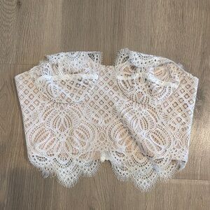 Elegant White Lace Strapless Top